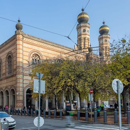 Super Central Super Small Budapeste Exterior foto